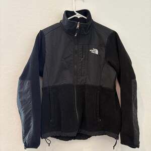 The North Face Denali polartec Black Full Zip Fleece Jacket Womens Small